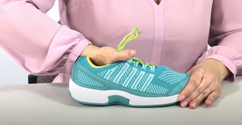 Best Nursing Shoes for Sciatica: Comfort and Support for All-Day Relief